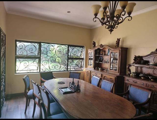 3 BEDROOM HOUSE FOR SALE IN DOWERGLEN